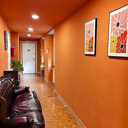 Bam Bam Tiburtina Guesthouse Rom Exterior foto