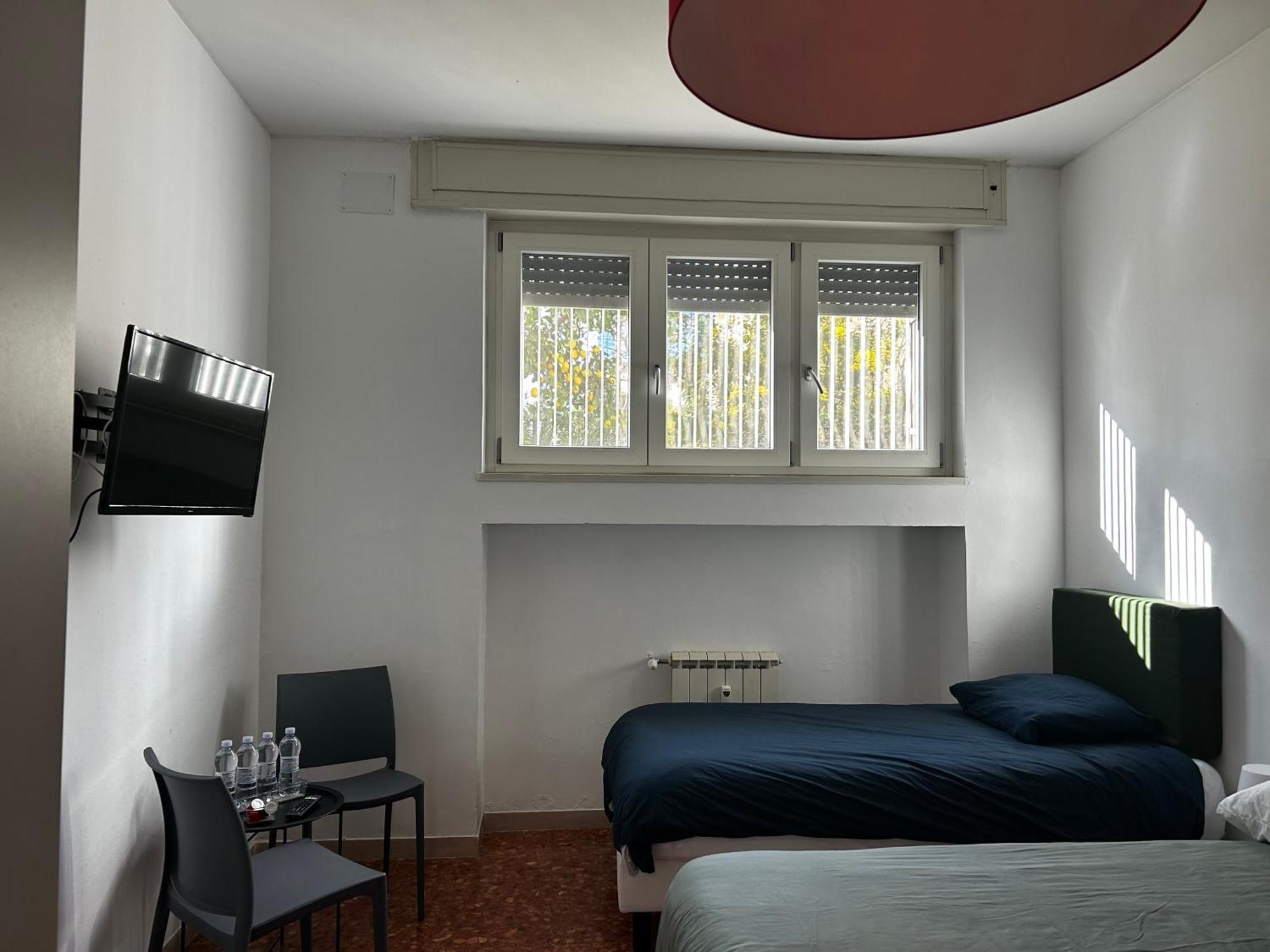 Bam Bam Tiburtina Guesthouse Rom Exterior foto